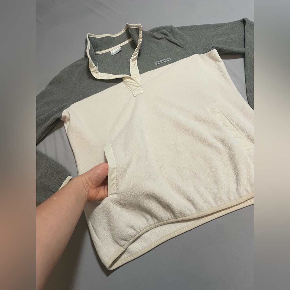EUC ❄️Columbia Women's Gray and Cream Fleece Pullover❄️Size Medium - Picture 3 of 9